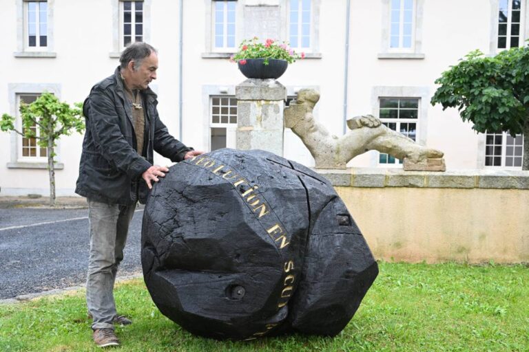 Les artistes de la Biennale de sculpture de Marc-la-Tour prêts pour le lancement de l’édition 2024